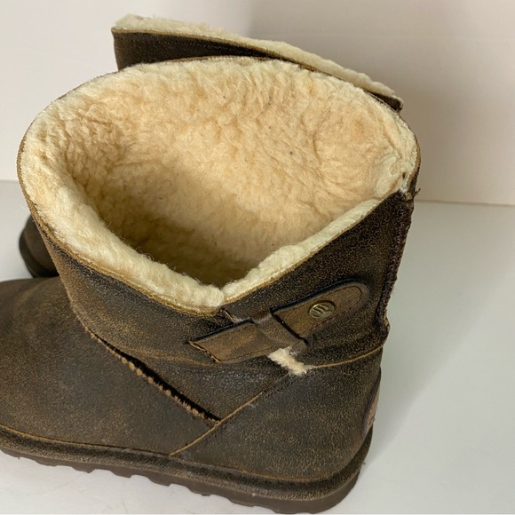 Bearpaw Margaery Boot Chestnut Distressed size 6 - Picture 8 of 10